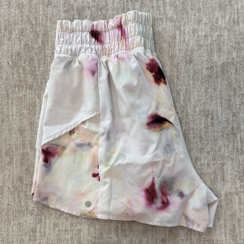 CALIA by Carrie Underwood High Waist Step Up shorts